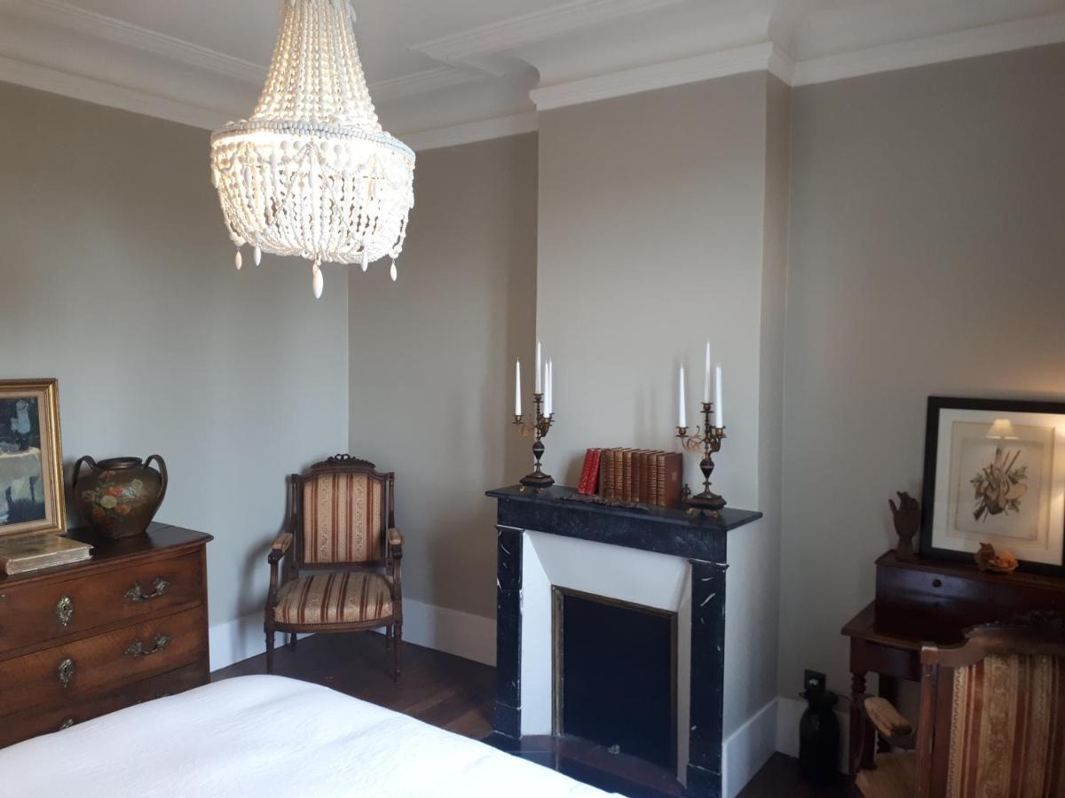 Villa Bon Accueil Neuilly-Plaisance Exteriör bild
